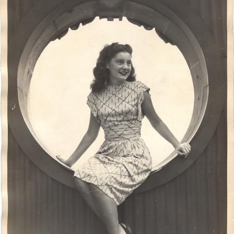 A milliner's daughter in Long Beach